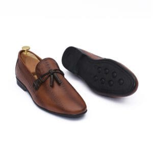 l1 brown tussles loafer